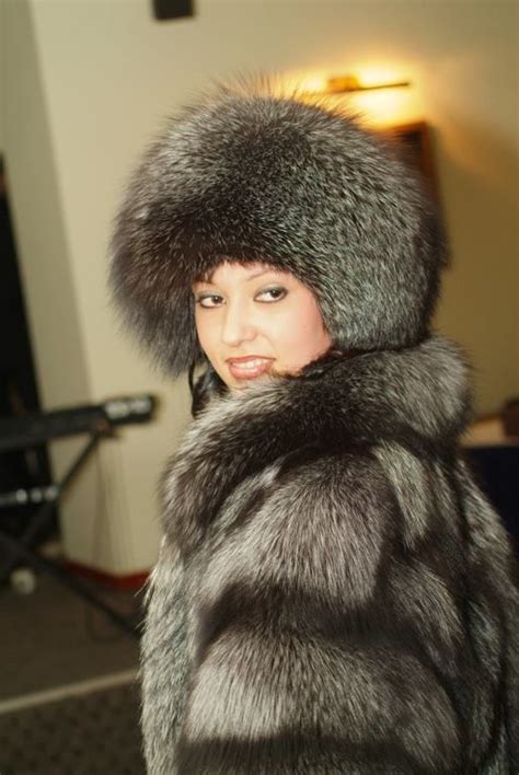 Silver Fox Fur Coats Women Fur Fashion Fur