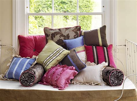 Includes three (3) back pillows and three (3) seat cushions. Pillows & Cushions