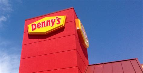 Denny’s Hiring Age: How Old Do You Have to Work at Denny’s | Working