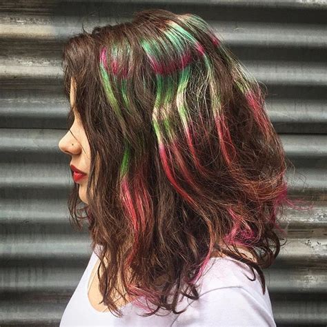 People Are Dyeing Their Hair Like Graffiti And It Looks Just Like Art