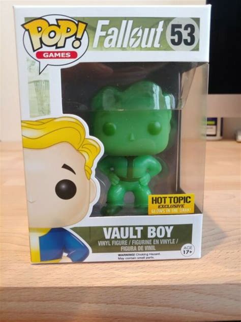 Funko Pop Fallout Vault Boy 53 Hot Topic Exclusive Ebay