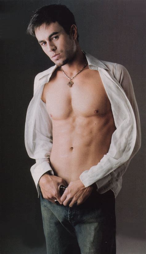 Chichi Allen Enrique Iglesias Best Singer Hot Body Wallpapers