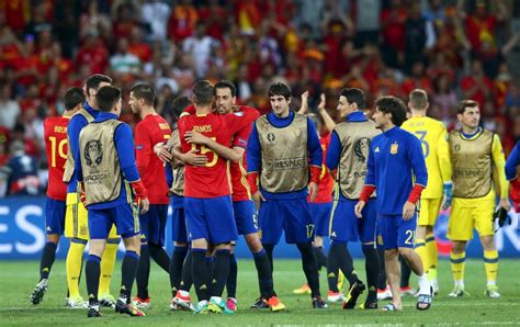 Con estos futbolistas afronta @luisenrique21 los octavos de final de la #euro2020 ante croacia. ¿A qué hora juegan España vs. Croacia en Euro 2016 ...