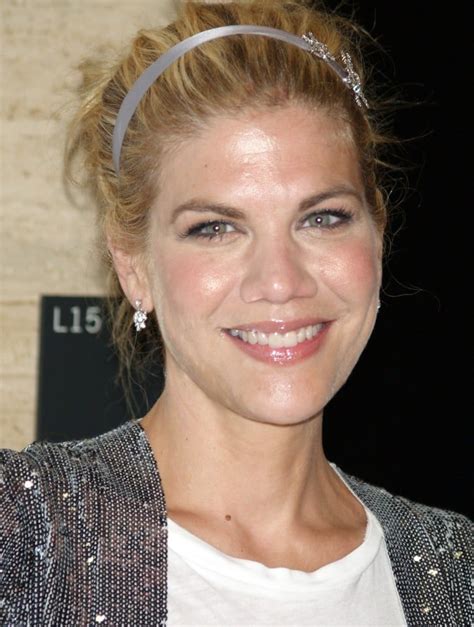 Is Kristen Johnston Dead Age Birthplace And Zodiac Sign