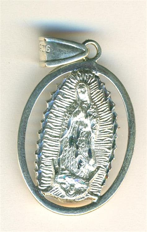 Medalla De La Virgen De Guadalupe Plata 925 54900 En Mercado Libre