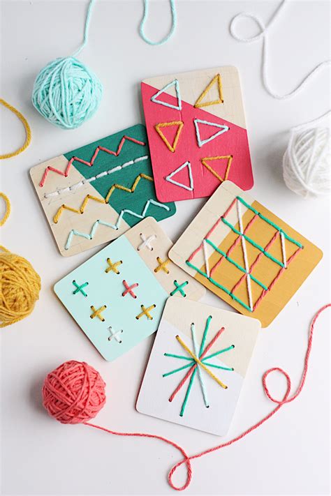 Diy Dipped Stitching Boards For Kids Diy Yarn Crafts Diy Ts For