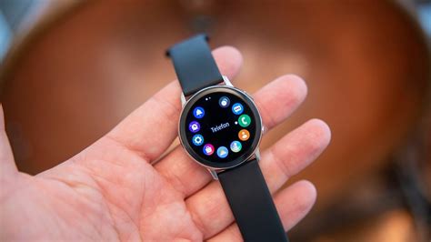 Galaxy watch active2 tracks your movements so you can just slip it on and get working out. Samsung Galaxy Watch Active 2 hands-on: elegance on your ...
