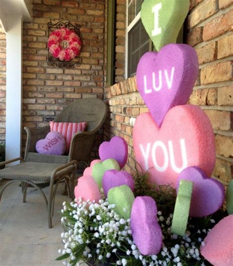 10 Valentine Decorations At Home To Surprise Your Loved One