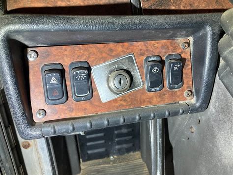 2005 Kenworth T800 Dash Panel For Sale Sioux Falls Sd V145 23