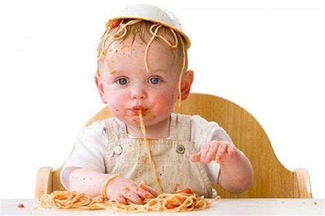 Fotos Divertidas De Niños Comiendo