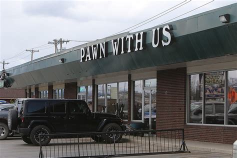 Pawn Shop Installing Window Gun Rack Bars After Burglaries Crime And Courts