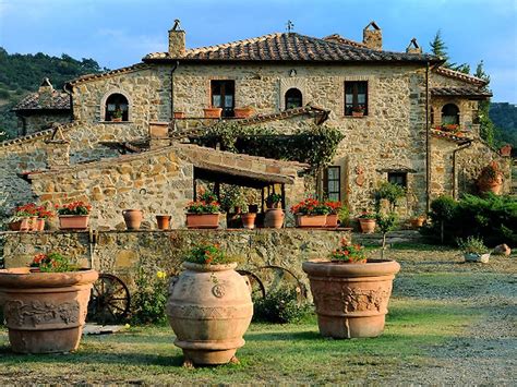 Villa In Seggiano Italy Mediterranean Homes Tuscan Style Homes