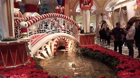 Their ventilation in the casino was so much better than other hotels. Bellagio Hotel Conservatory Christmas Holiday 2018 Las ...