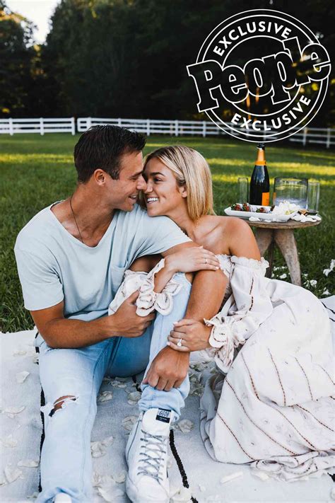 all about duck dynasty star sadie robertson s engagement ring