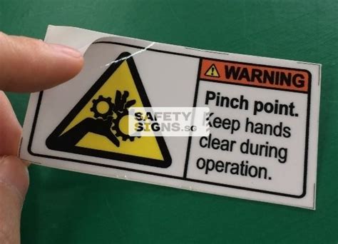 Warning Pinch Point Keep Hands Clear During Operation W149vnl20