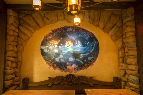 Luca Themed Dining Room Opens In Pizzeria Bella Notte At Disneyland