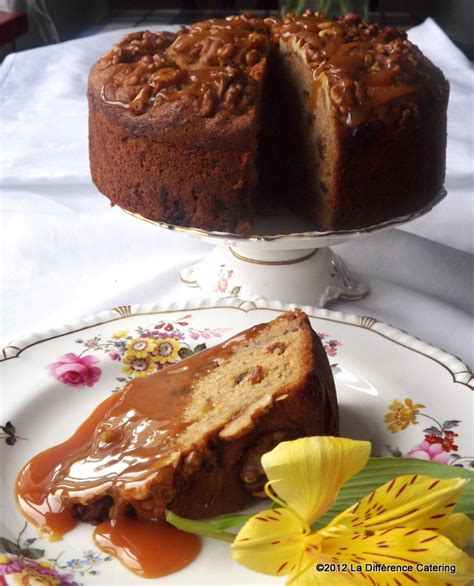 Scrumptious and more grounded than conventional cakes, this speedy and simple eggless banana cake formula is refreshingly light, pillowy delicate and unimaginably soggy. La Différence: Banana & Walnut Cake with Toffee Sauce