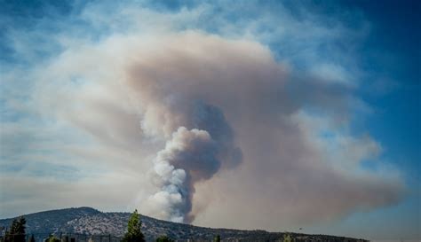 Holcomb Fire North Of Big Bear Burns 850 Acres Voluntary Evacuations