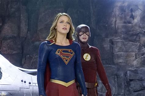 How Did Supergirl Get Along With The Flash Polygon