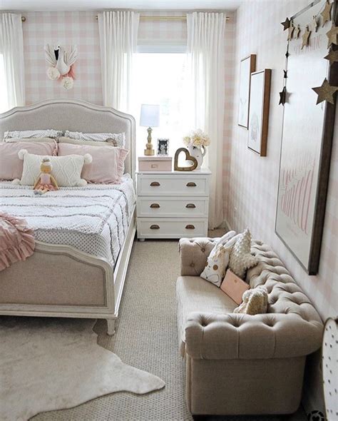 Pin By Wanda On Your Pinterest Likes Small Girls Bedrooms Small Room