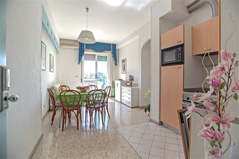 Appartamenti estivi in affitto in case vacanza a san benedetto del tronto: Residence Alexander Appartamenti San Benedetto del Tronto ...
