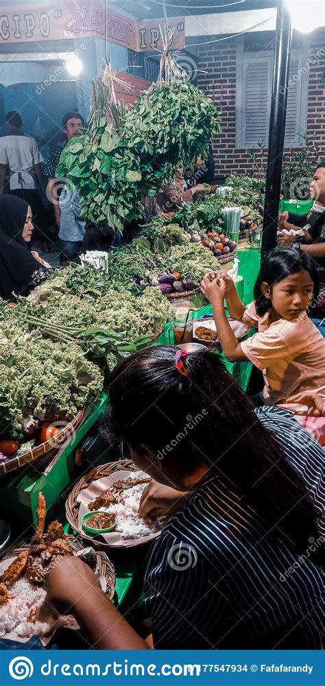 Eating Food On Vegetarian Indonesia Food Market Editorial Stock Image