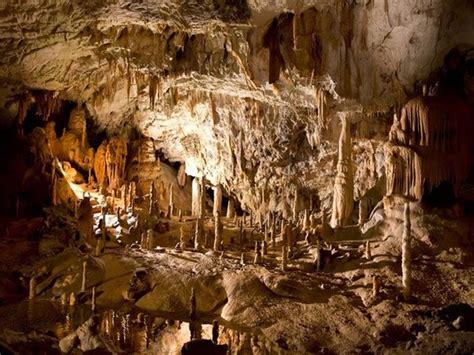 Son Doong Among Incredible Underground Attractions To Visit In Your