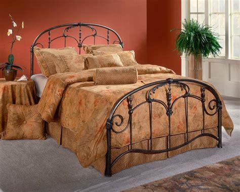 Maybe you would like to learn more about one of these? Hillsdale 1293BQR Jacqueline Metal Bed Set Queen with ...