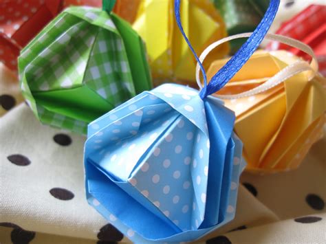 Compre Origami Bolinhas De Natal Em Origami