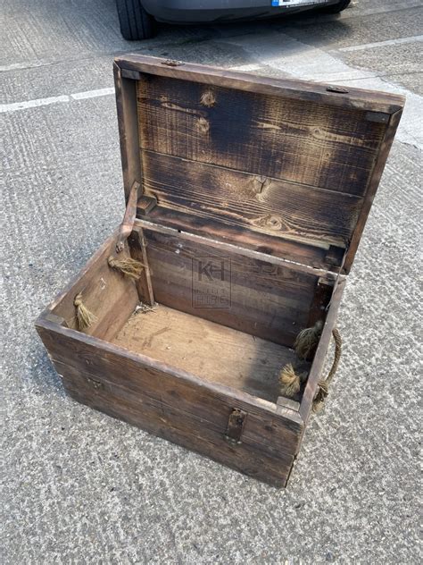 Chests And Coffers Prop Hire Small Wooden Chest With Rope Handles