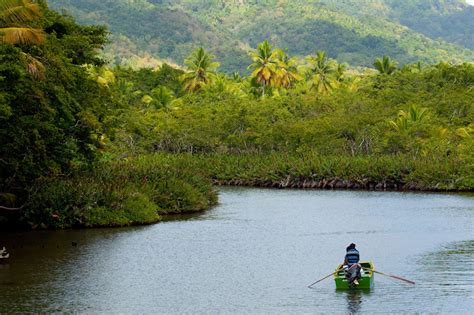 Visit Dominica Travel Guide And Tips Caribbean And Co