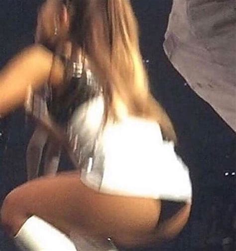 Ariana Grande Crotch TheFappening Library