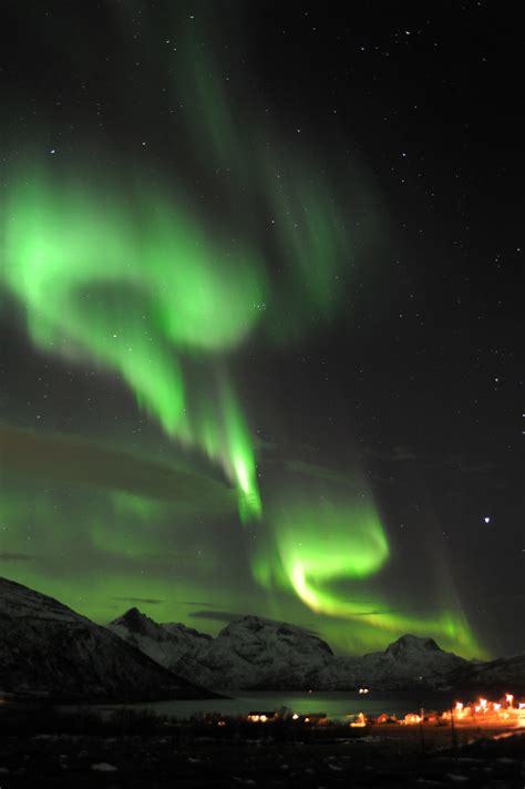 Solar Storm Powers Up Northern Lights The Spokesman Review