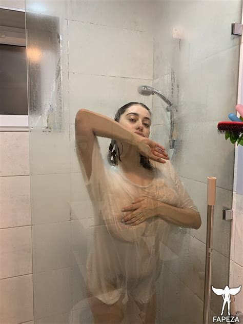 Tsvetana Tpironkova Nude Leaks OnlyFans Photo 8 Fapeza