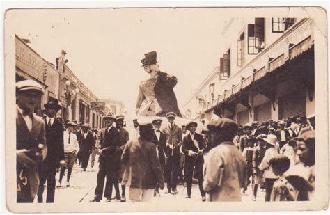 Memorias De Un Viajero Fotos InÉditas Del Desfile Bufo La Huelga De