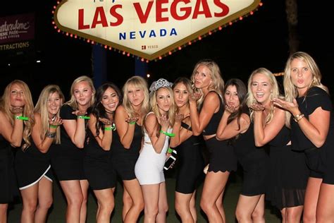 Tripadvisor Las Vegas Bachelor Et Bachelorette Strip Club Crawl Par