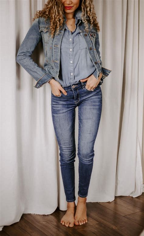 Here Are New Denim Outfits That Are Classic Yet Simple Timeless