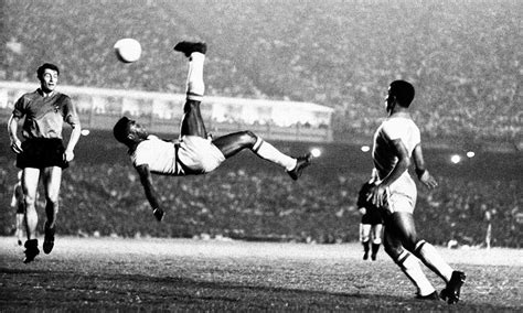 Pele Brazilian Legend Of The Beautiful Game Dies Knews