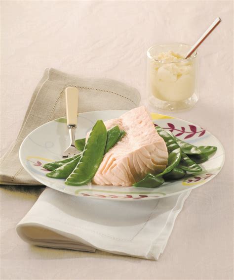 Recette saumon vapeur au beurre blanc et aux pois gourmands