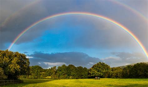Uk Weather Forecast Latest Update Warm And Dry Week Following Rainbows