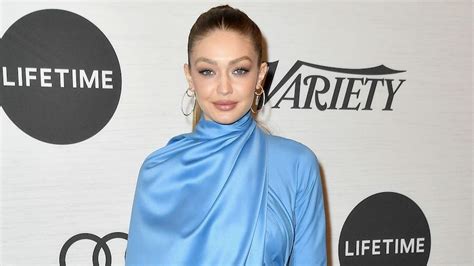 Gigi Hadid Debuts Baby Bump In Breathtaking Maternity Photo Shoot Iheart