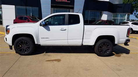 New 2020 Gmc Canyon 2wd Ext Cab 128 Sle Extended Cab Pickup In Savoy