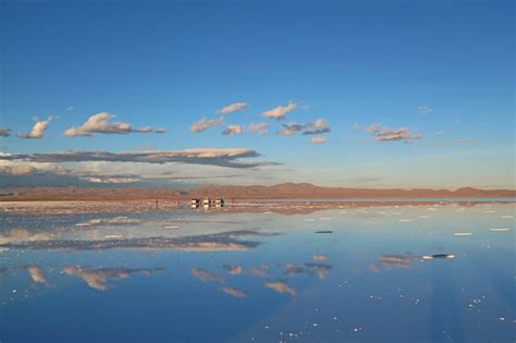 Premium Photo The Largest Mirror In The World Mirror Effect On Salar