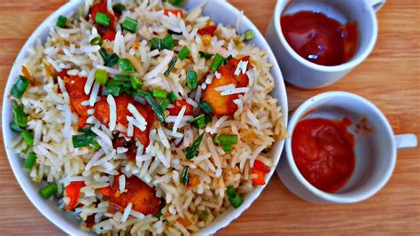 Lets learn how to prepare fried rice: chicken 65 fried rice // simple recipe - YouTube