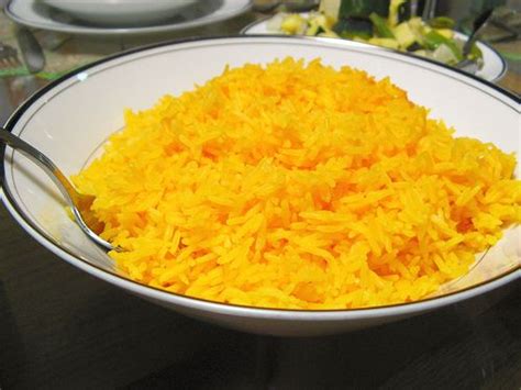 To finish it off, garnish with fancy pimientos and parsley and get ready to enjoy this delicious dish! Spanish Yellow Rice | Arroz amarillo recipe, Mexican food ...