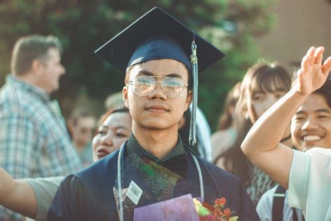 What To Do After College Graduation 10 Moves To Make Right Now