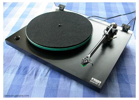 Rega Planar 3 R200 Specs Manual And Images