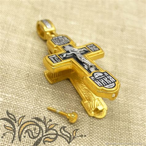 Серебряный Крест Мощевик Распятие Христово с золочением в интернет