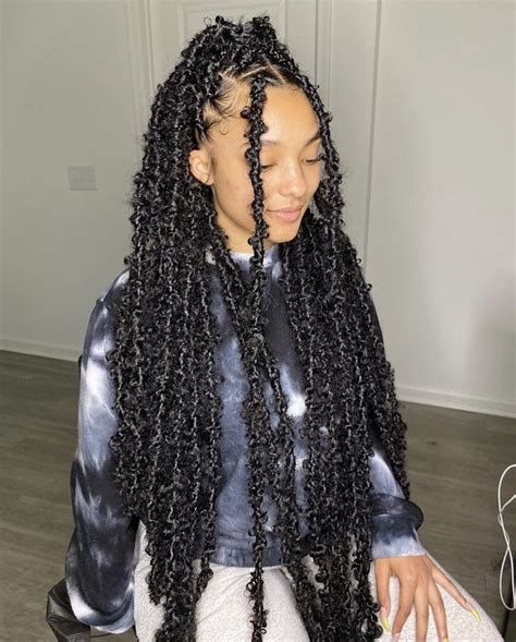 Butterfly Locs 🦋 In 2022 Locs Hairstyles Faux Locs Hairstyles Braided Hairstyles