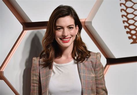¿con Quién Ha Salido Anne Hathaway Entretenimiento